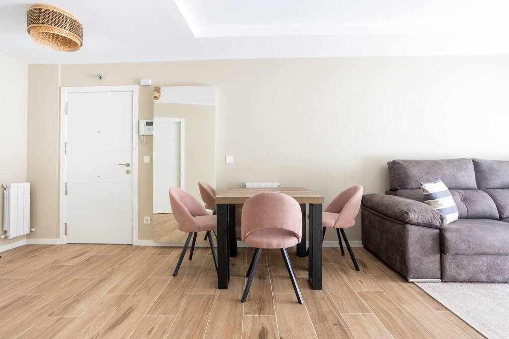 شقة Coimbra Etxea Precioso Piso Recien Estrenado بيرميو المظهر الخارجي الصورة