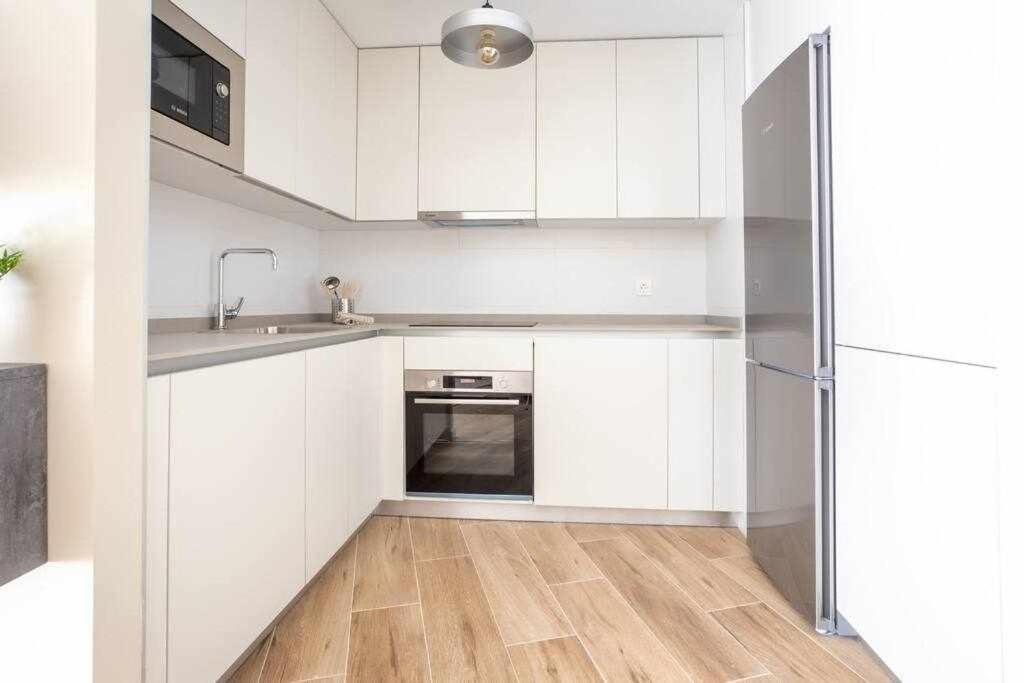 شقة Coimbra Etxea Precioso Piso Recien Estrenado بيرميو المظهر الخارجي الصورة